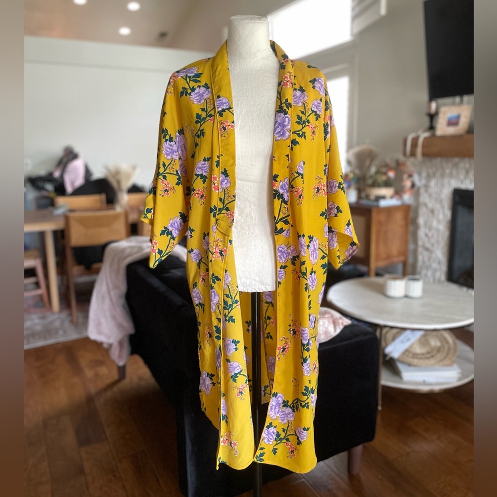 Cotton on yellow floral kimono